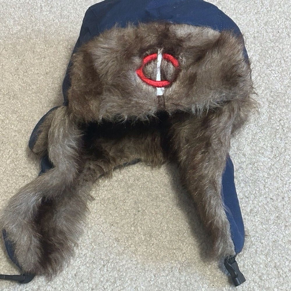 Minnesota Twins Trapper Hat Quilted Lining Faux Fur Bomber Cap Winter Spring - Picture 4 of 5